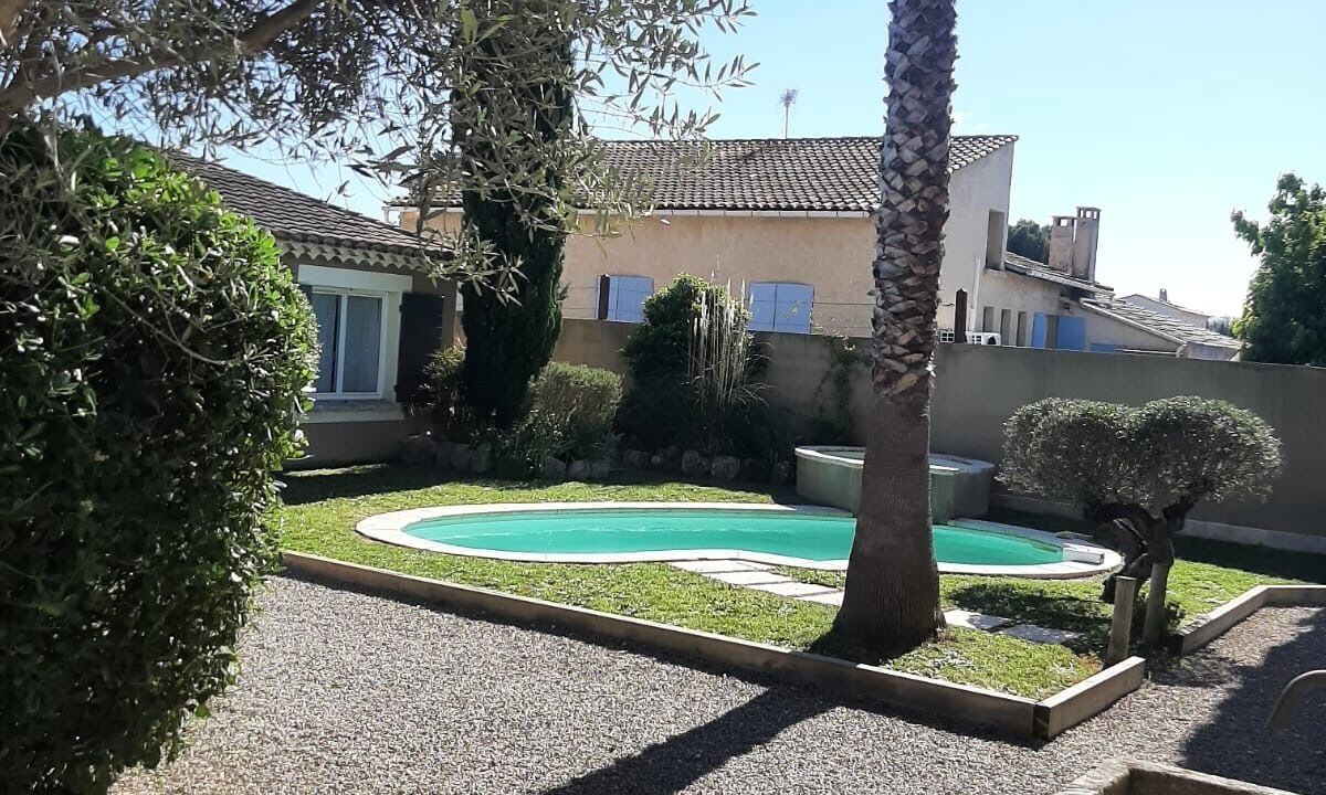 Photo of Outdoor in Molleges