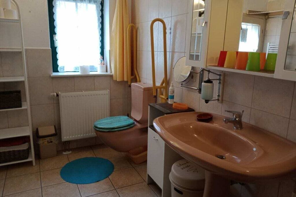 Photo of Bathroom in Strodehne