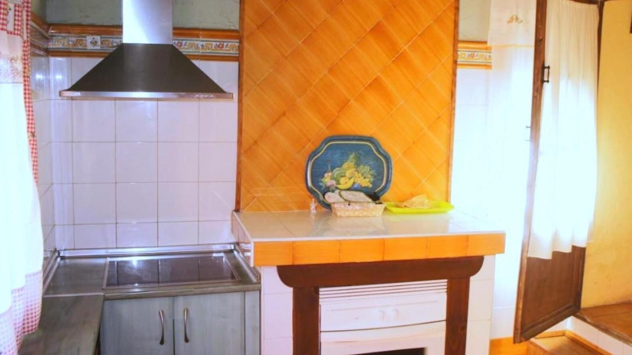 Photo of Kitchen in Pelahustan