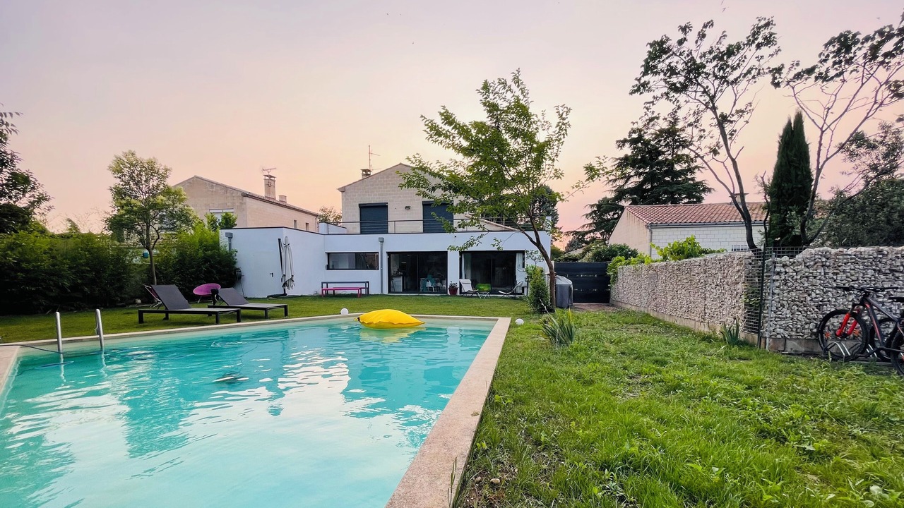 Photo of Outdoor in Montfavet