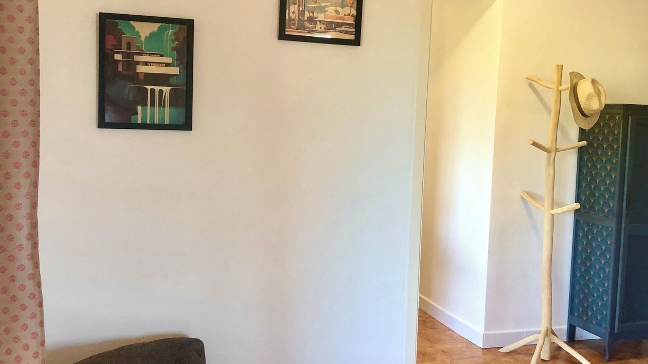 Photo of Livingroom in Sainte-Anastasie