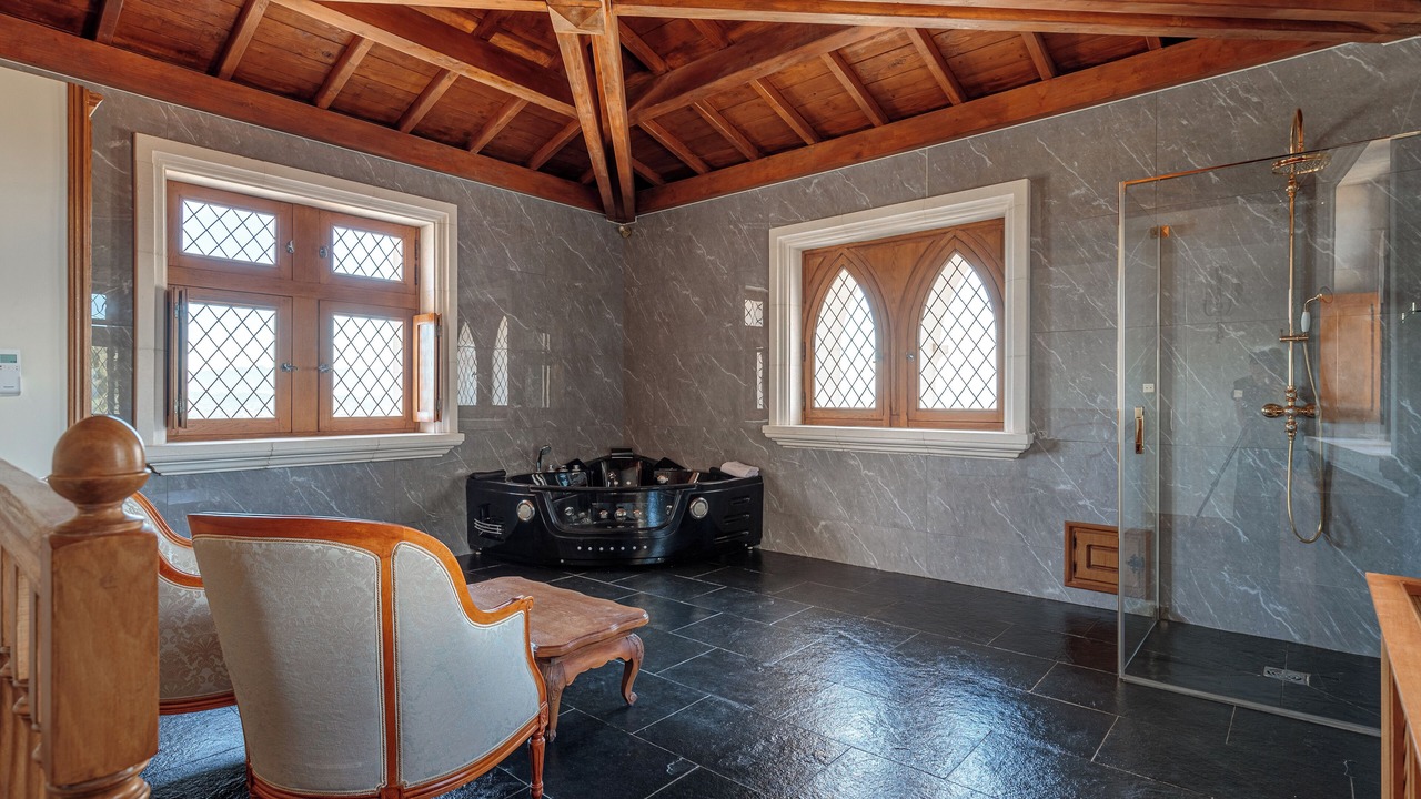 Photo of Bedroom in Le Puy-Sainte-Reparade