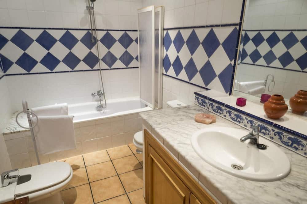 Photo of Bathroom in Nieva