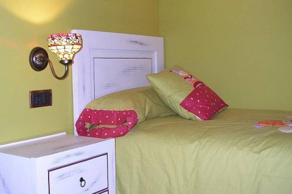 Photo of Bedroom in Villanueva de Aezcoa