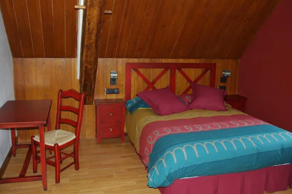 Photo of Bedroom in Villanueva de Aezcoa