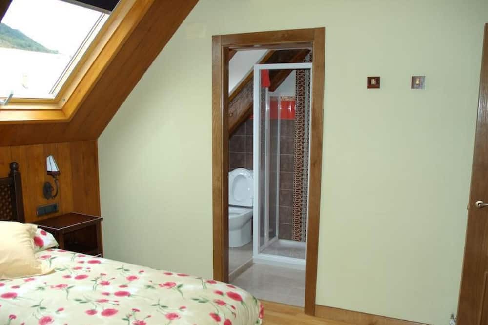 Photo of Bedroom in Villanueva de Aezcoa