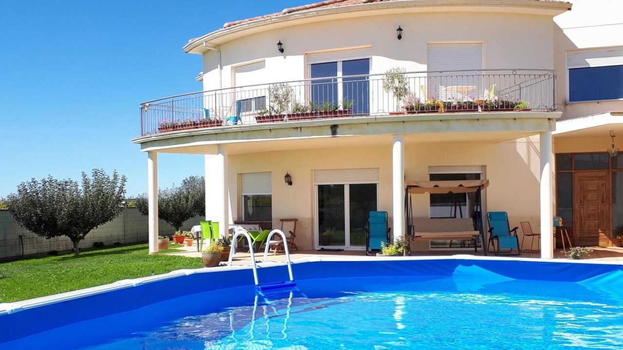 Photo of Outdoor in Villanueva de Las Manzanas