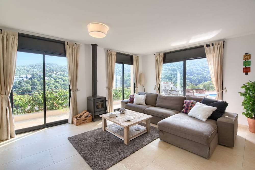 Photo of Livingroom in Sa Riera