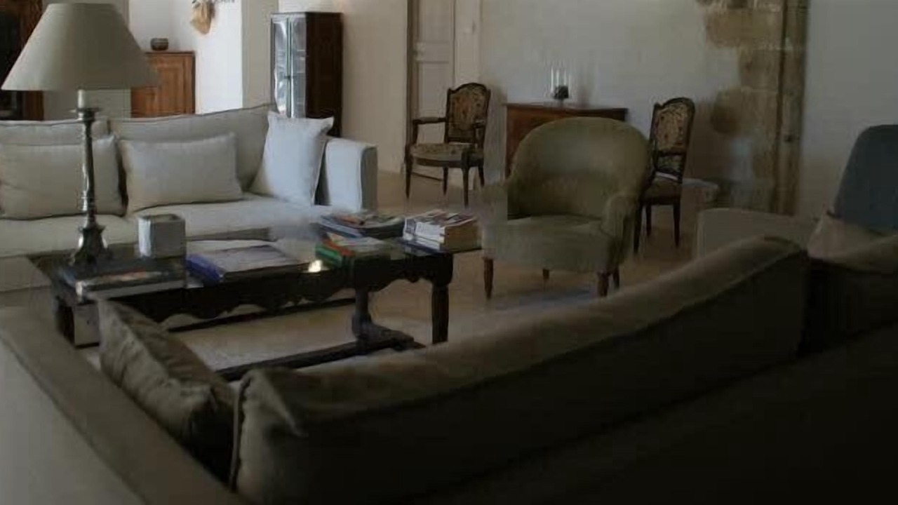 Photo of Livingroom in Maubec
