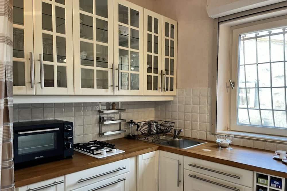 Photo of Kitchen in Eygalieres