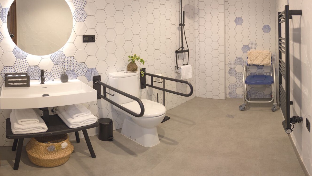 Photo of Bathroom in Cobeta