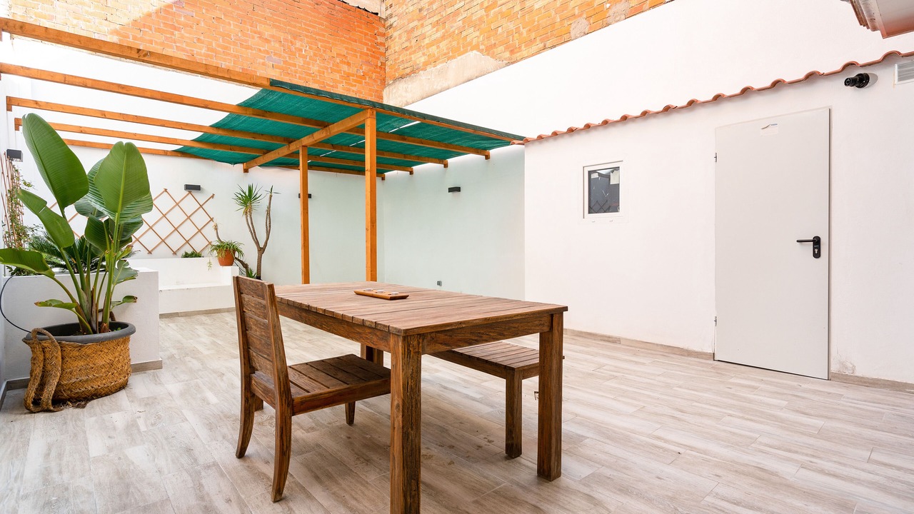 Photo of Patio Balcony in El Port
