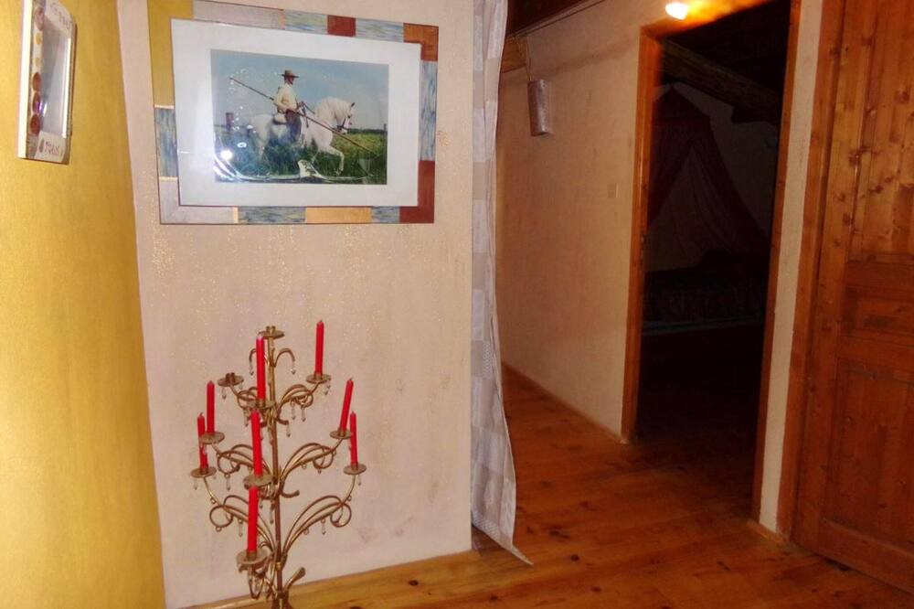 Photo of Livingroom in Bellegarde