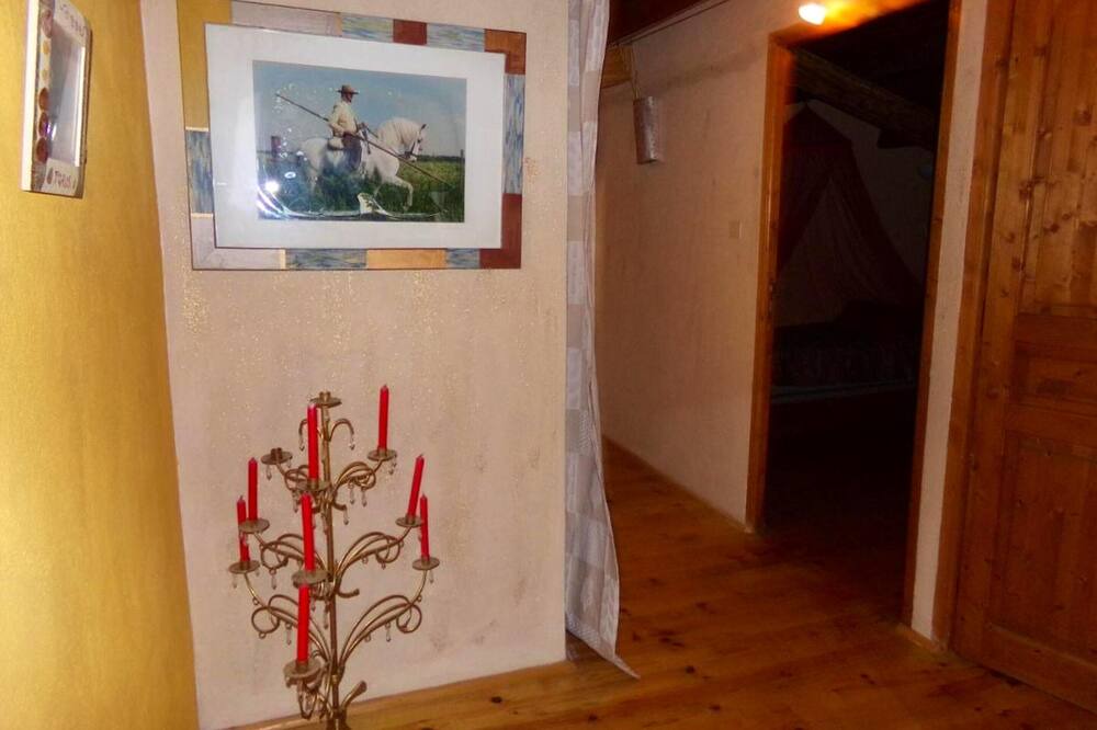 Photo of Livingroom in Bellegarde