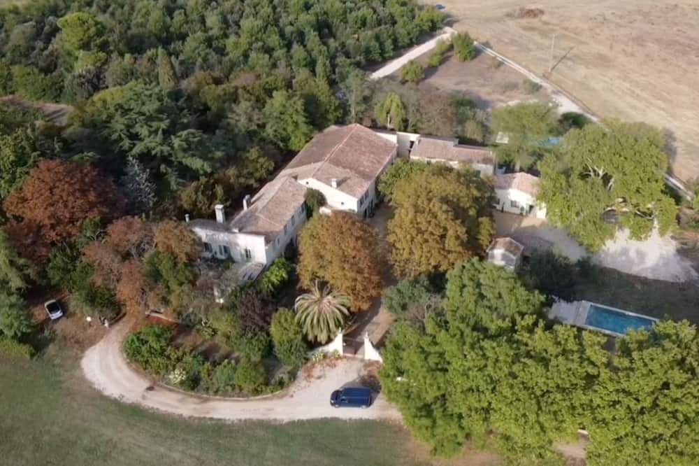 Photo of Outdoor in Redessan