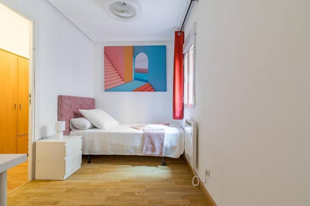 Photo of Bedroom in San Diego