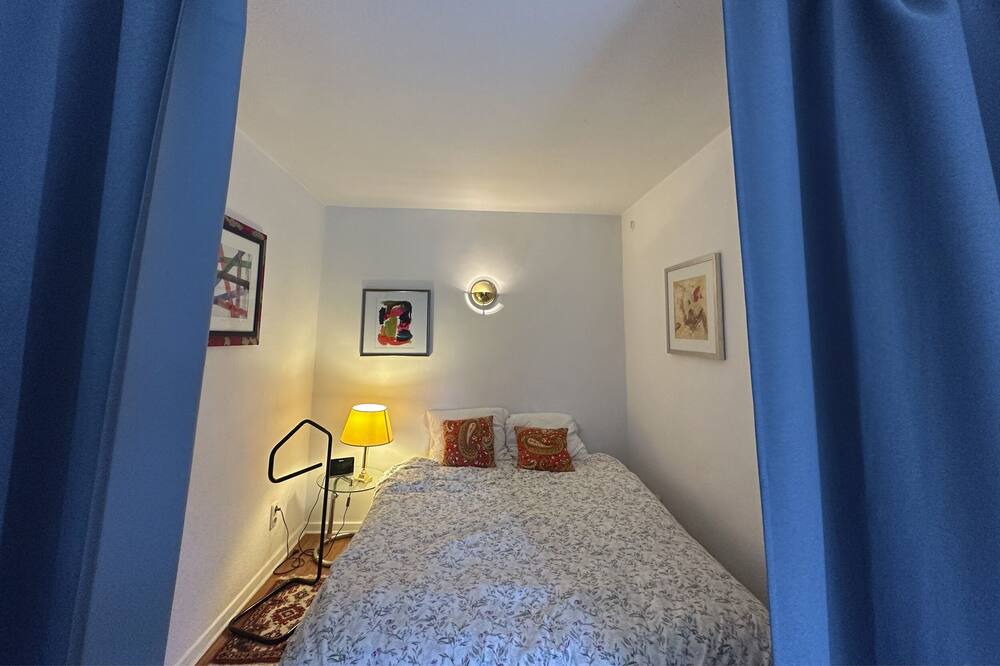 Photo of Bedroom in Westend