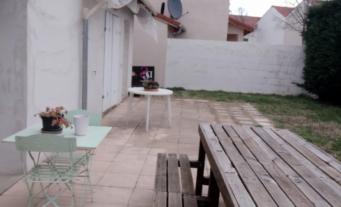 Photo of Patio Balcony in Miplaine