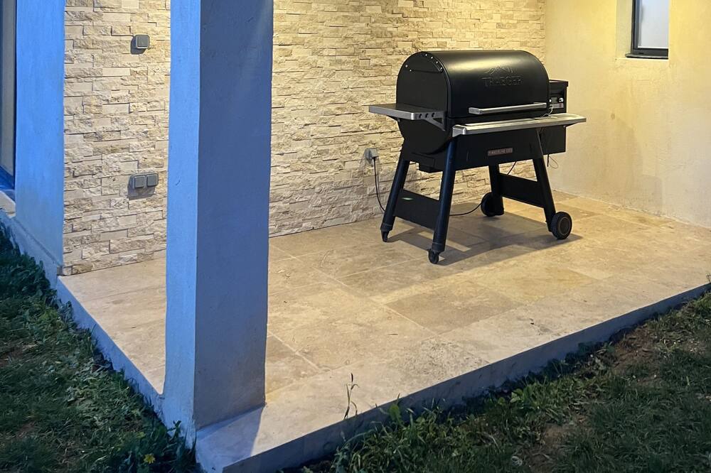 Photo of Outdoor in Saint-Chamas