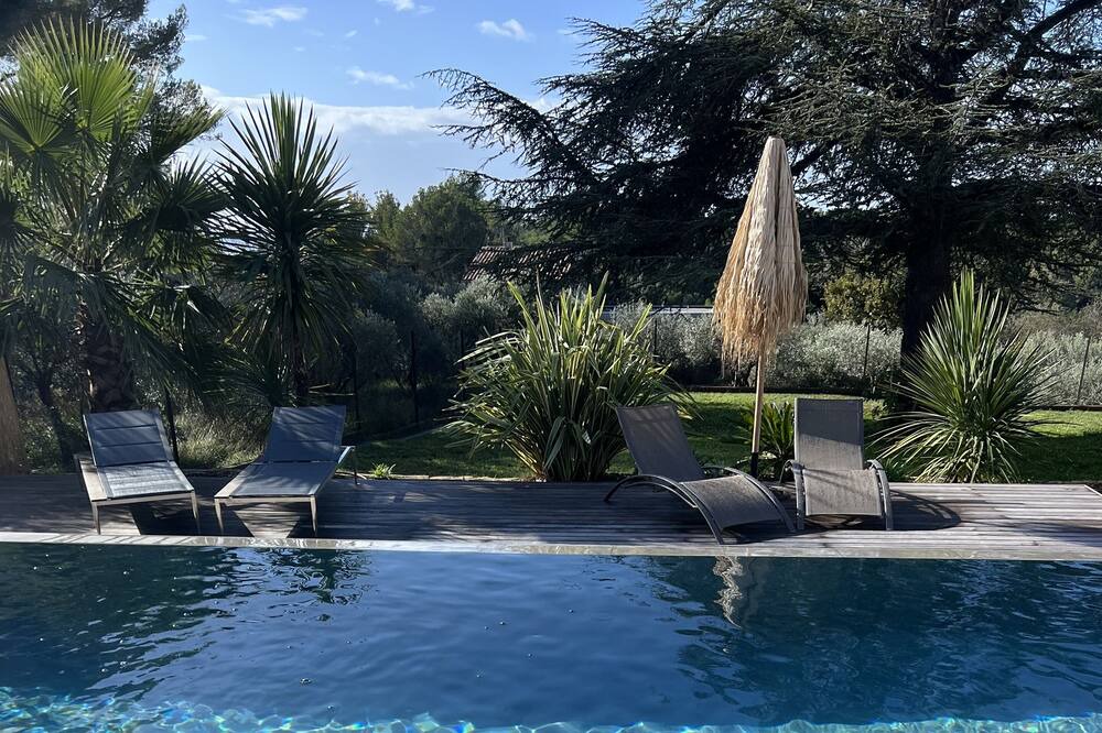 Photo of Outdoor in Saint-Chamas