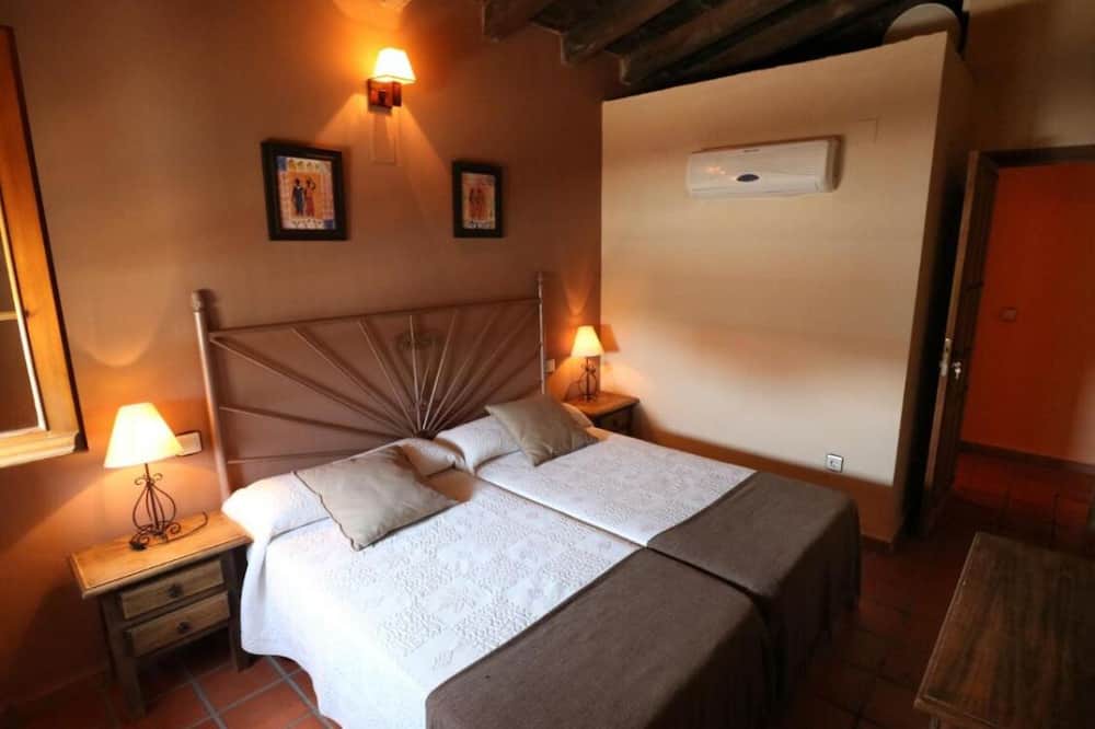 Photo of Bedroom in Zarza de Granadilla
