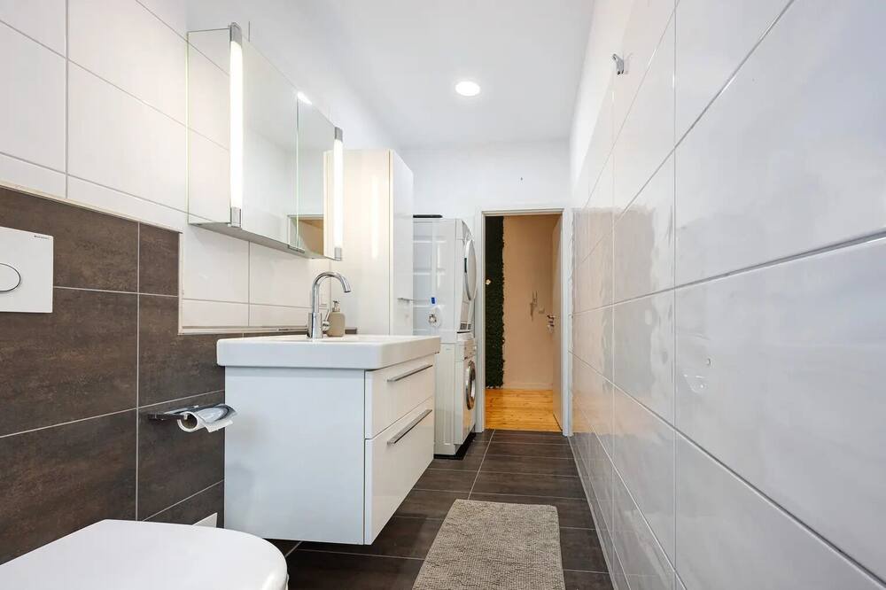 Photo of Bathroom in Gross Buchholz