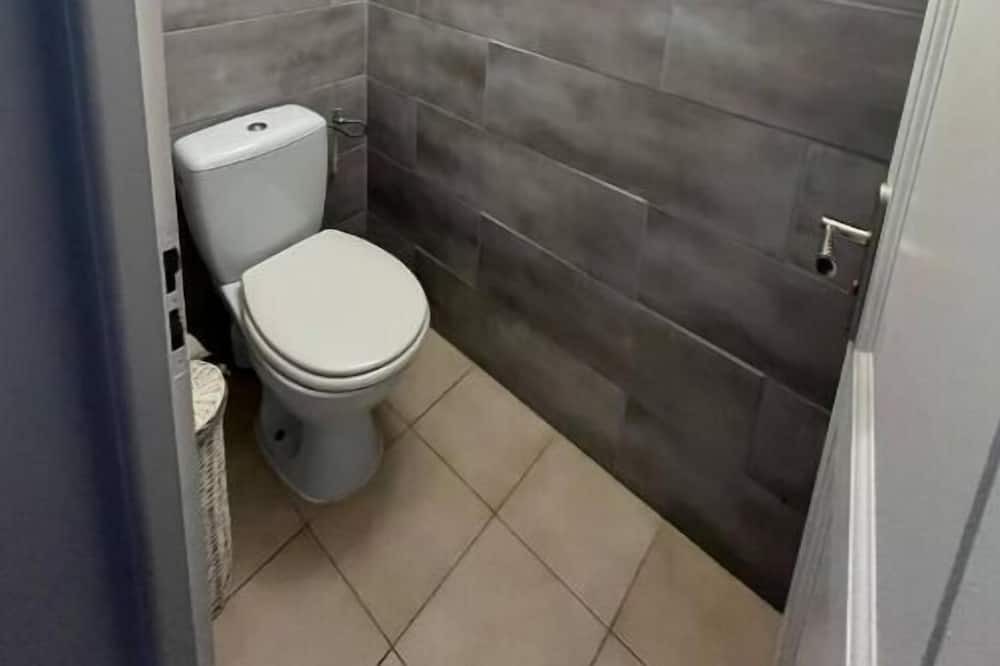 Photo of Bathroom in Saint-Martin-de-Crau