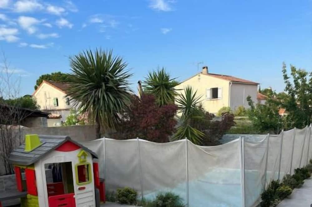 Photo of Outdoor in Saint-Martin-de-Crau