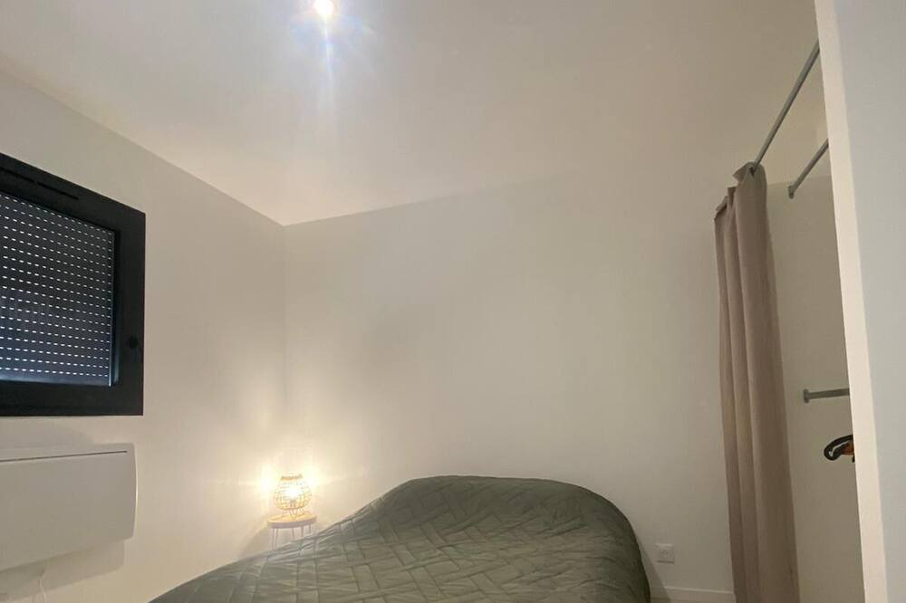 Photo of Bedroom in Mauves
