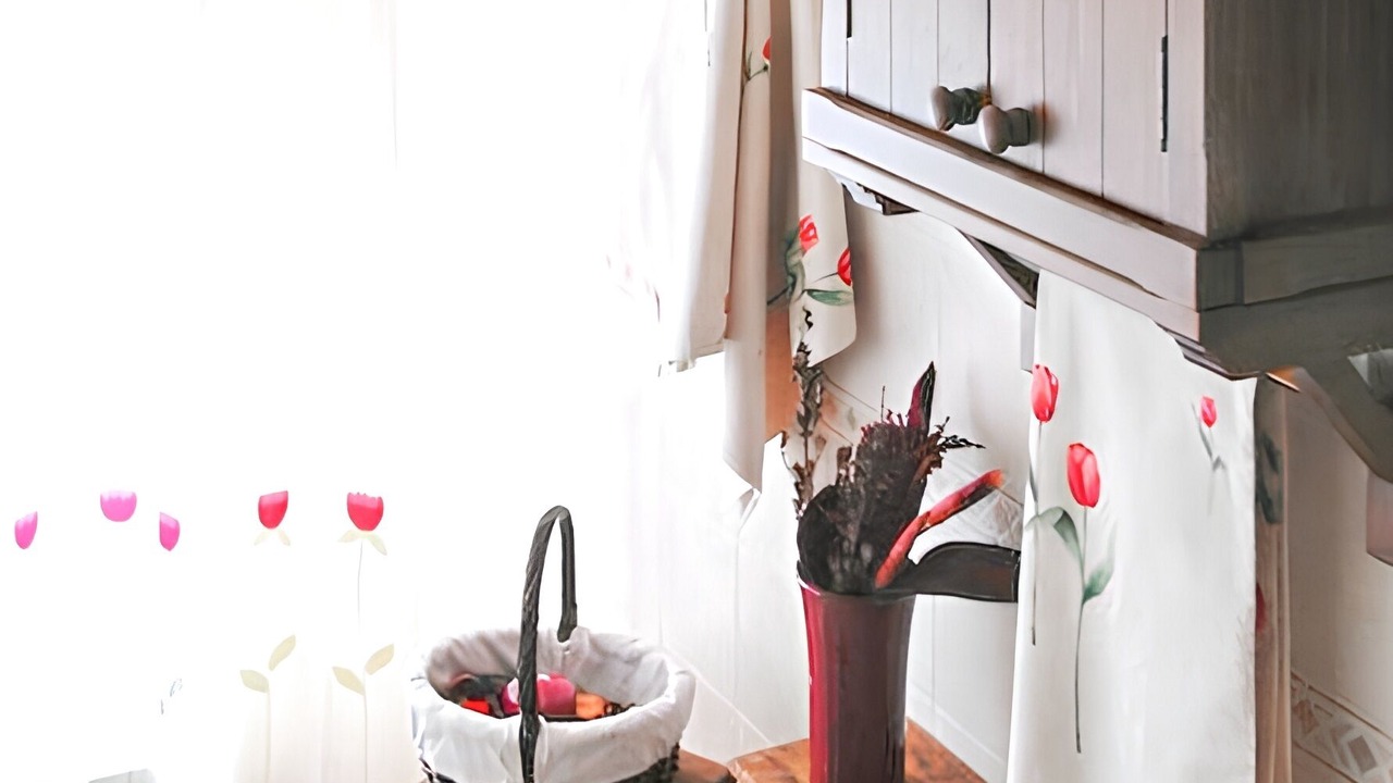 Photo of Kitchen in Narrillos de San Leonardo