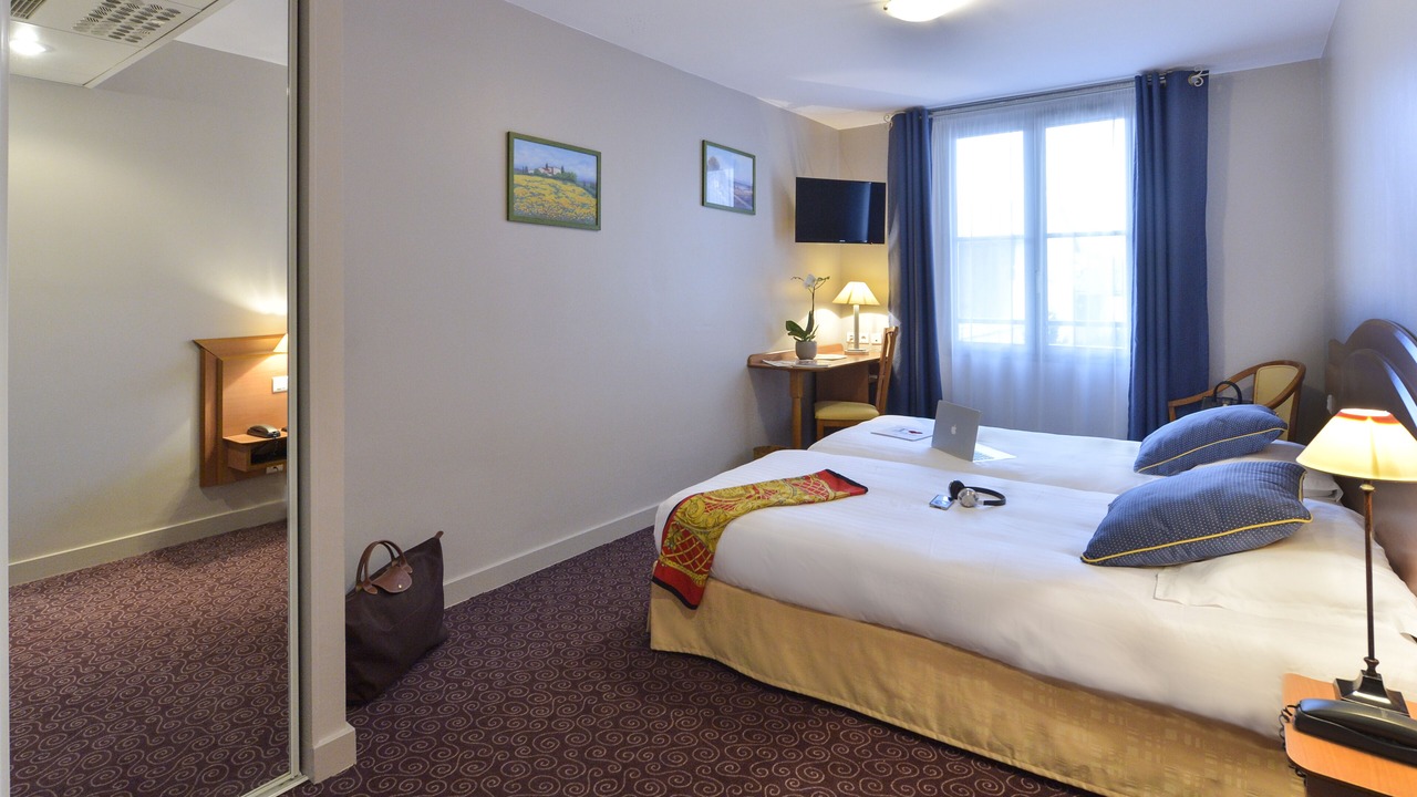 Photo of Bedroom in Solaize