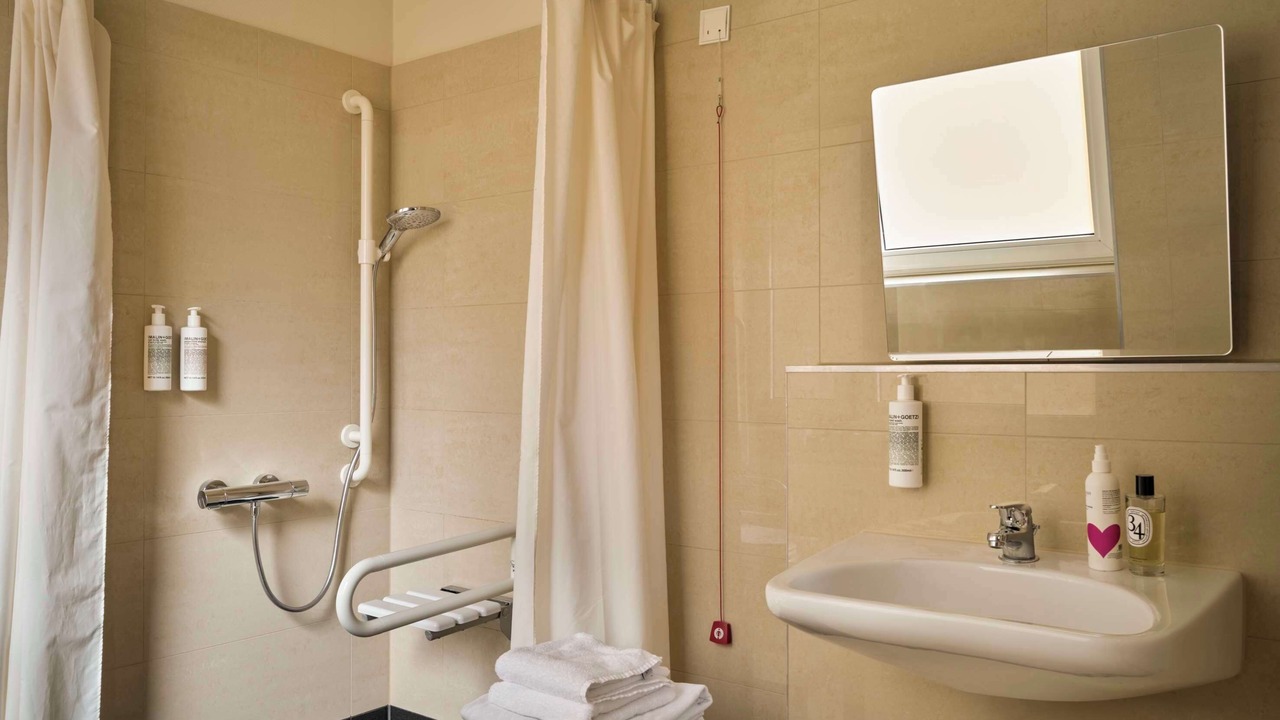Photo of Bathroom in Innenstadt
