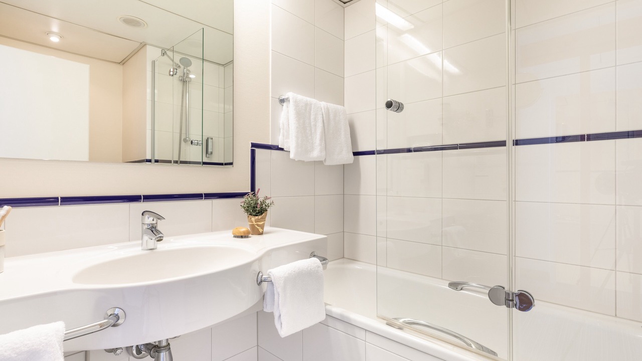 Photo of Bathroom in Ruesselsheim