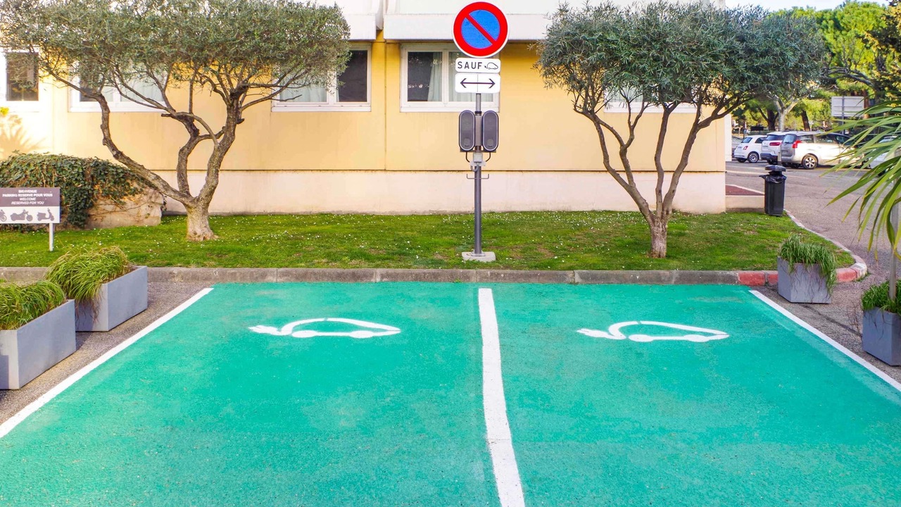 Photo of Outdoor in Costieres