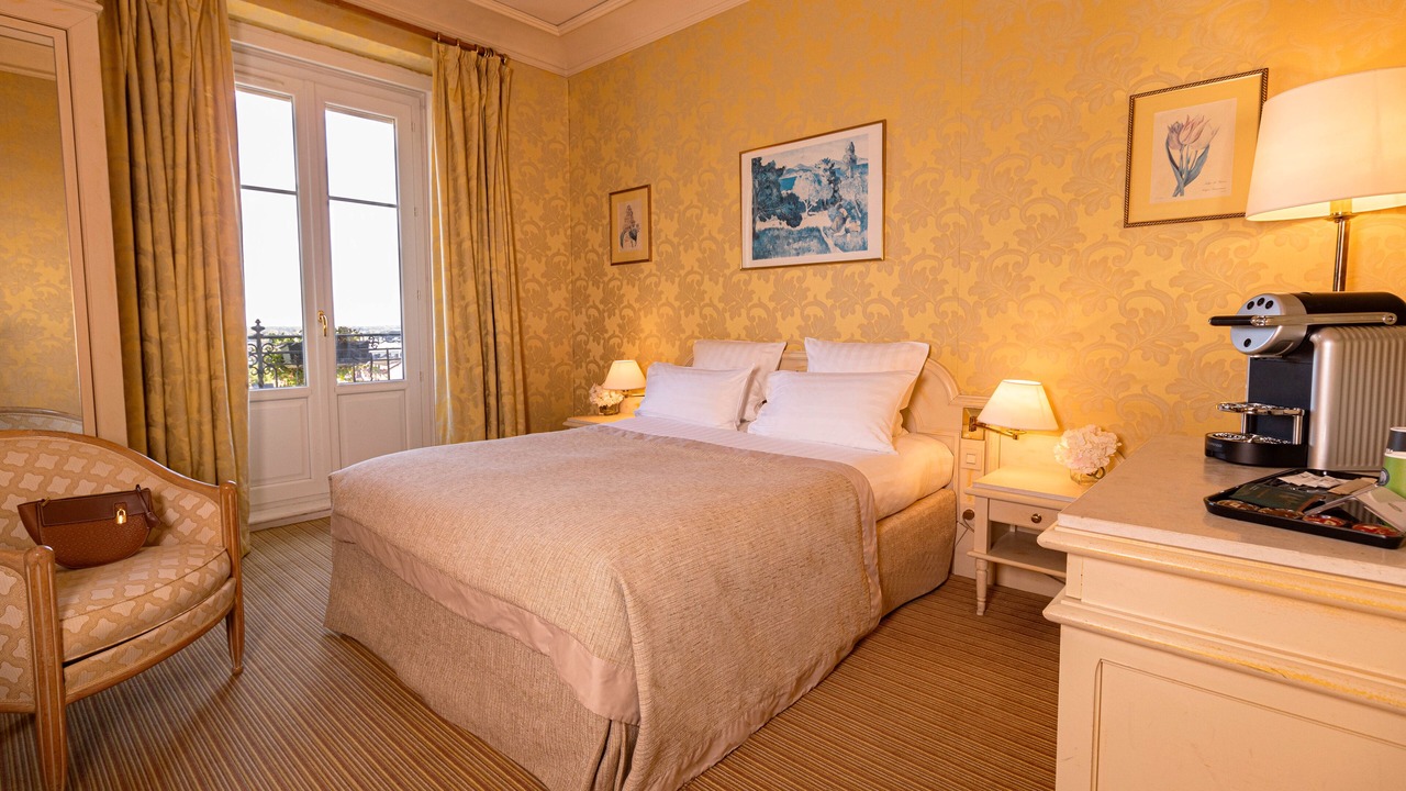 Photo of Bedroom in Divonne-les-Bains