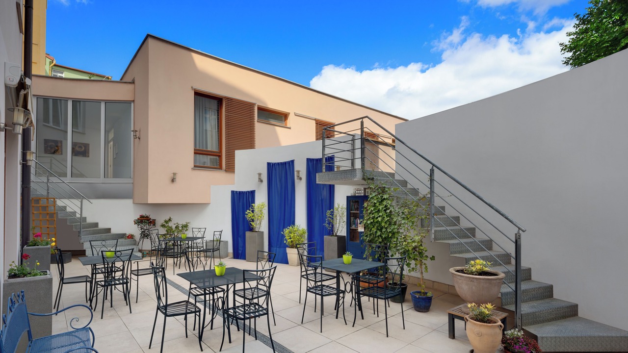 Photo of Patio Balcony in Liben