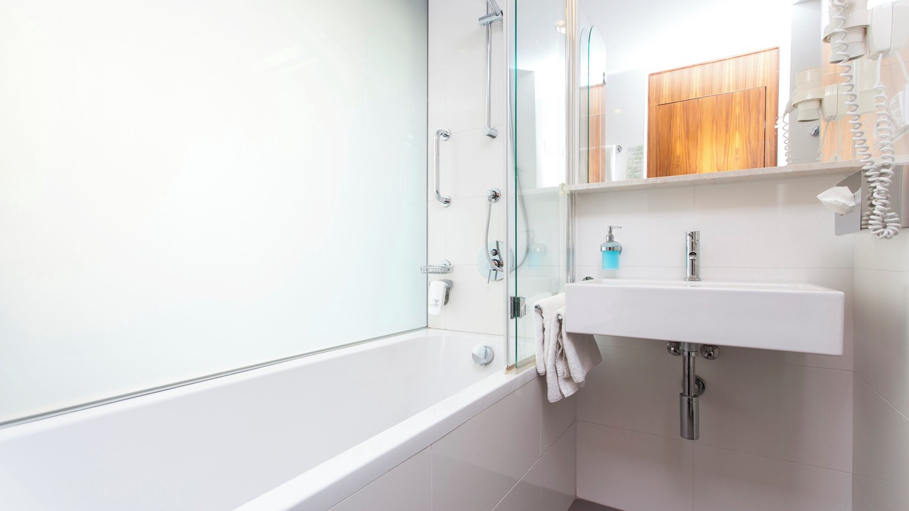 Photo of Bathroom in Liben