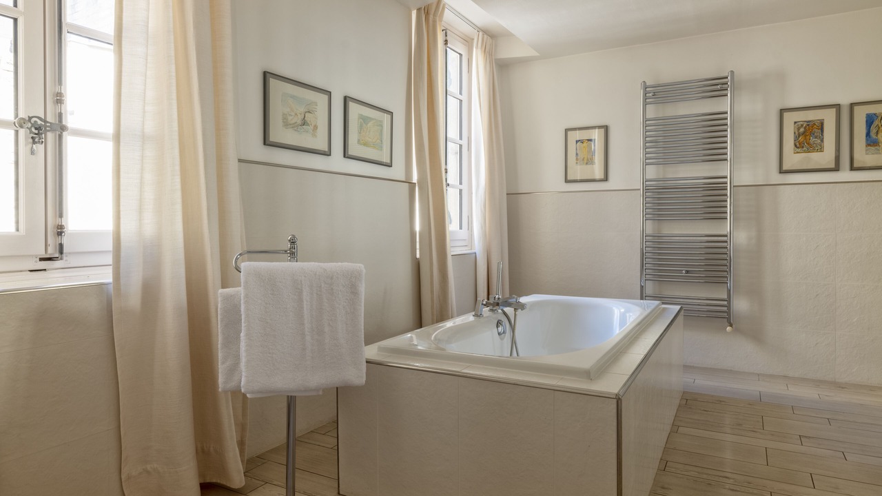 Photo of Bathroom in Villeneuve-les-Avignon