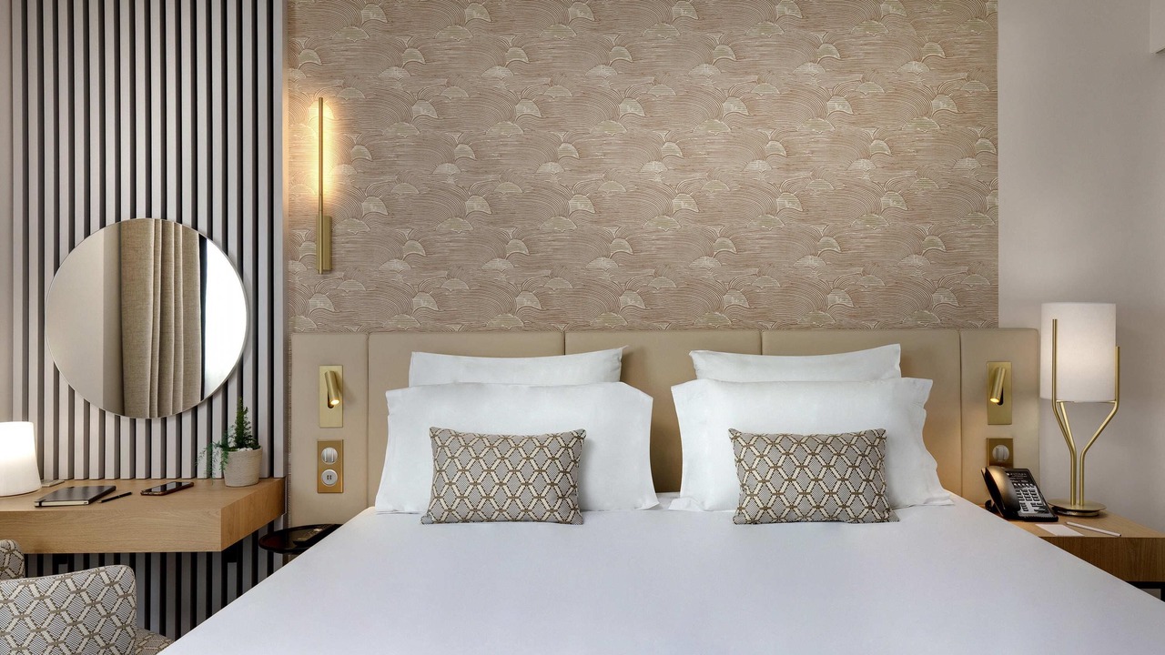 Photo of Bedroom in Antigone