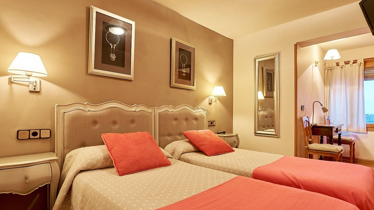 Photo of Bedroom in Chisagues