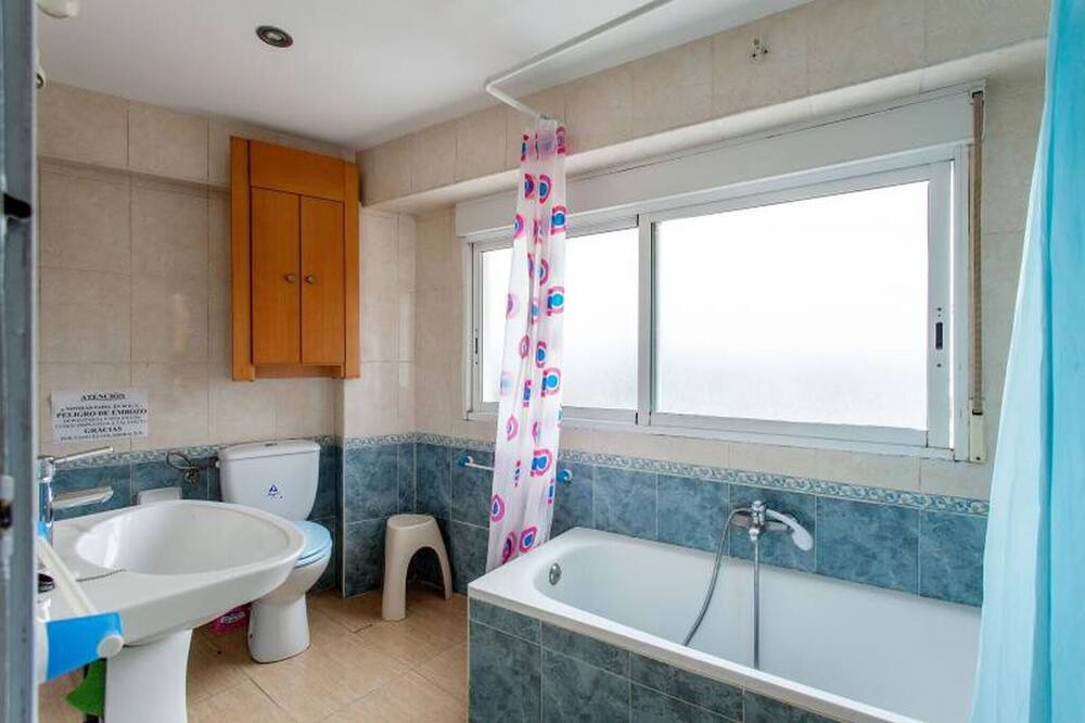 Photo of Bathroom in Moncada