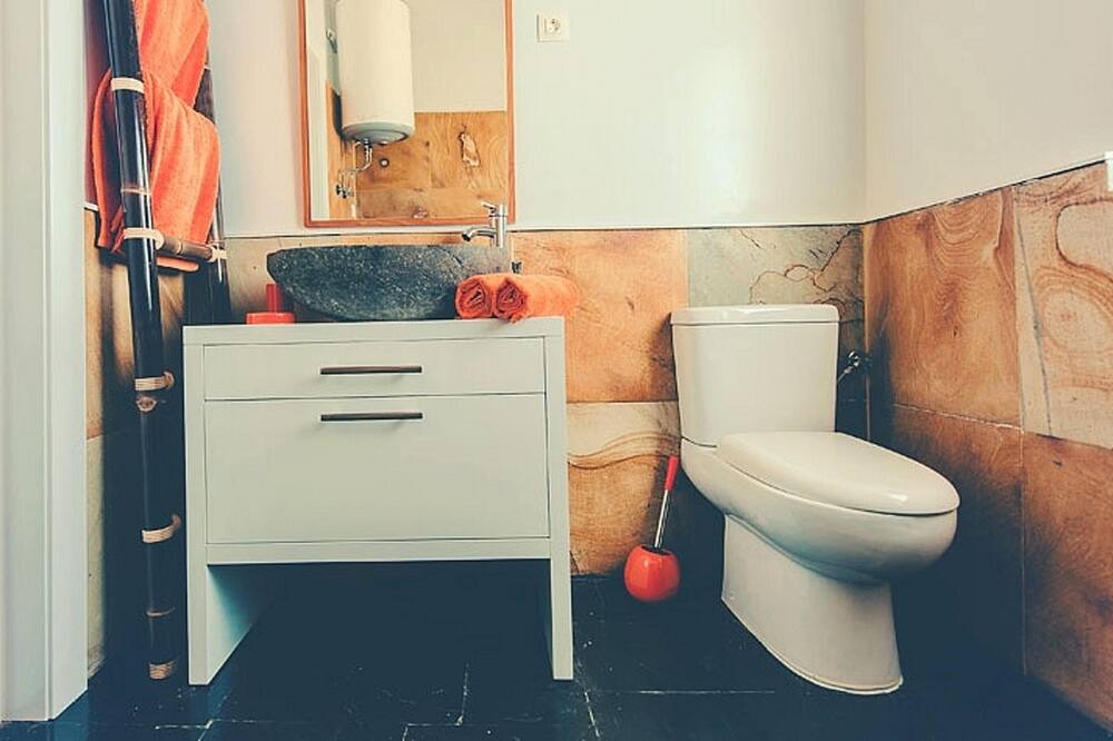 Photo of Bathroom in Canamero
