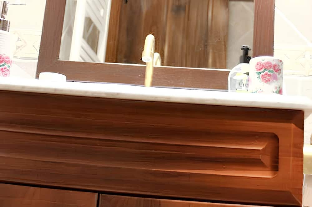 Photo of Bathroom in Hueva
