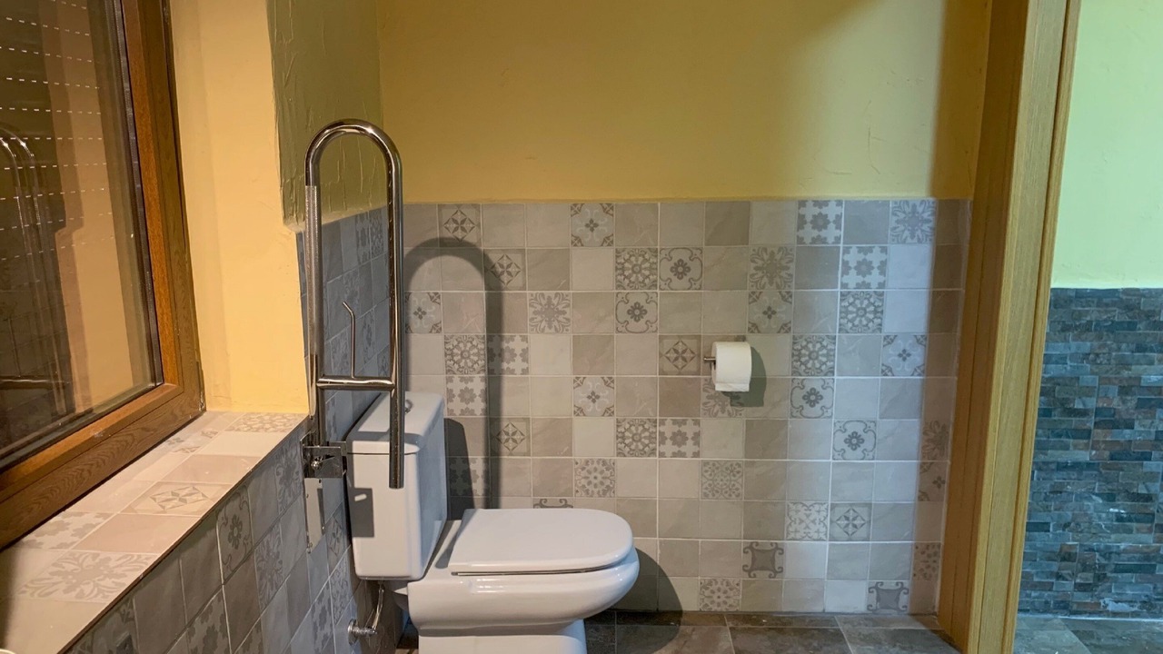 Photo of Bathroom in Valdeverdeja
