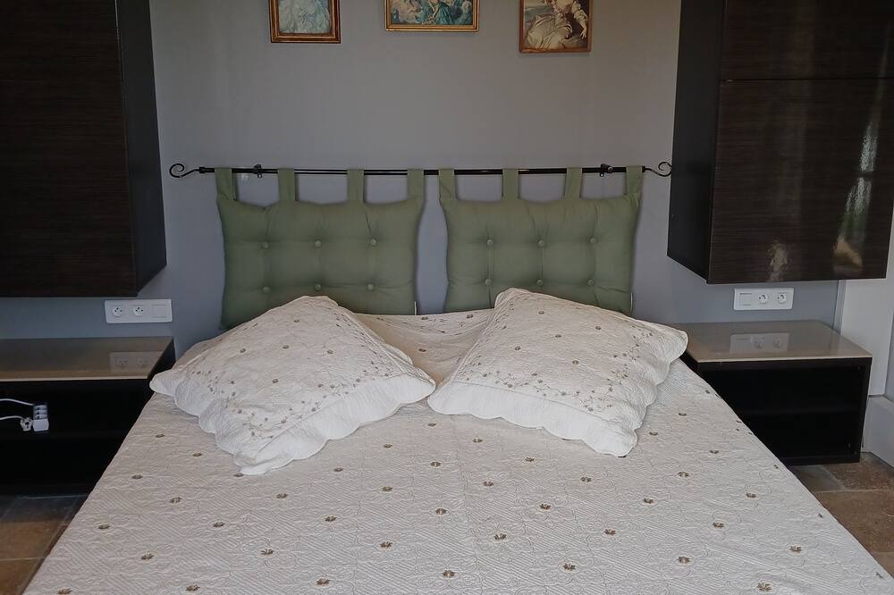 Photo of Bedroom in Le Cler