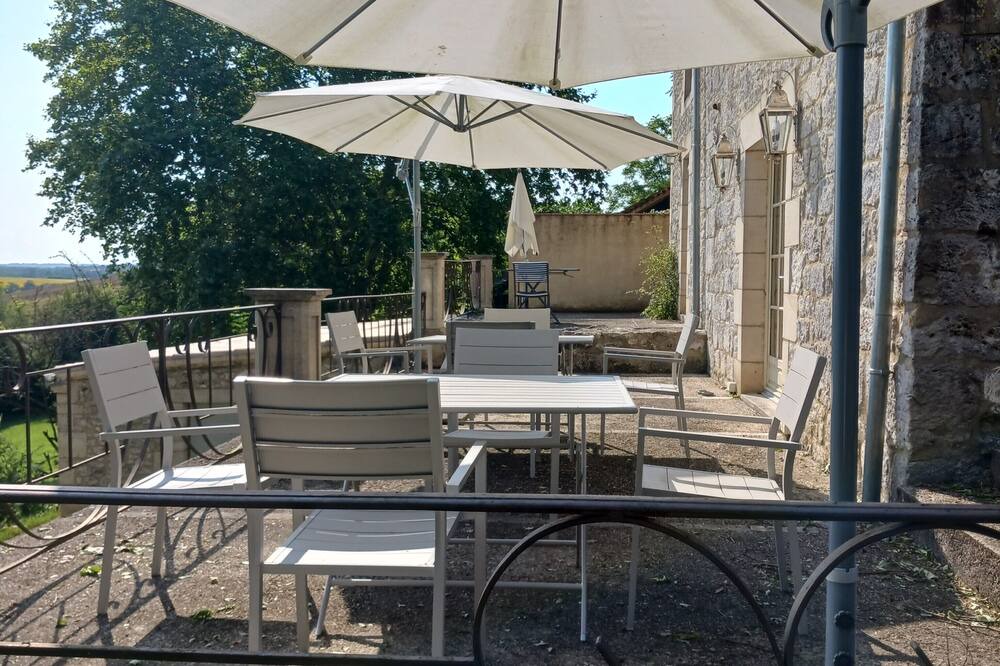 Photo of Patio Balcony in Le Cler