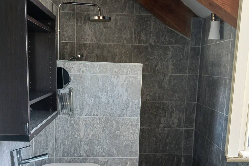 Photo of Bathroom in Le Cler