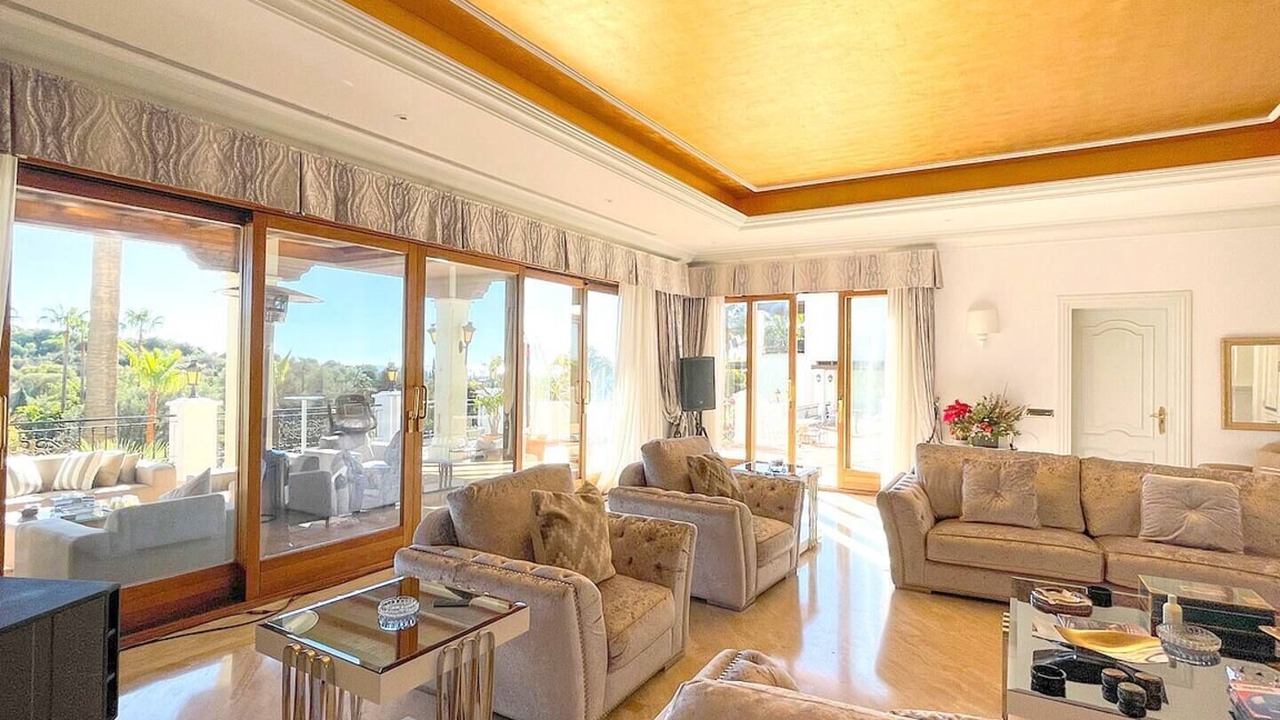 Photo of Livingroom in New Golden Mile