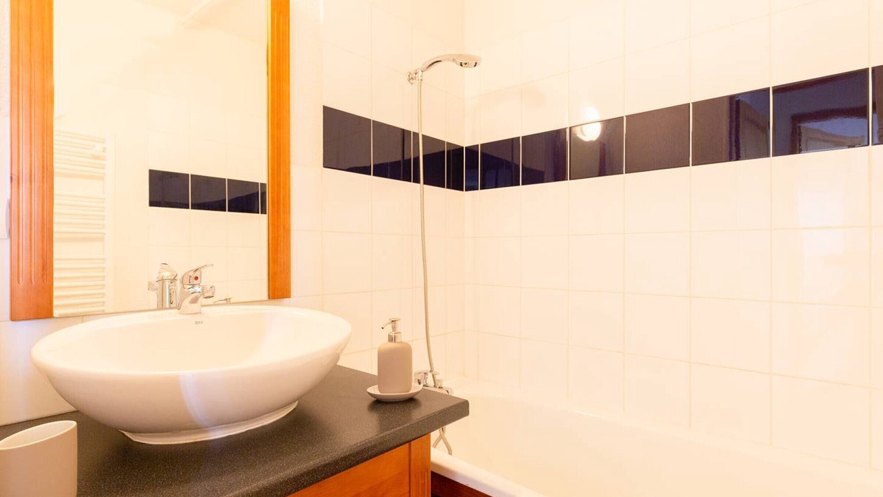 Photo of Bathroom in Germ