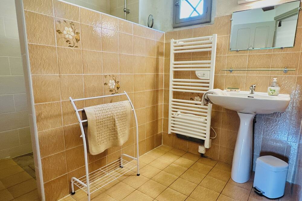 Photo of Bathroom in Asson